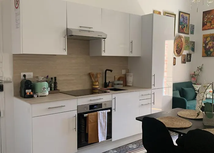 Charme & Authenticite 3p Vielle شقة