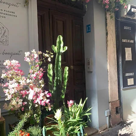 Charme & Authenticite 3p Vielle Apartment Antibes